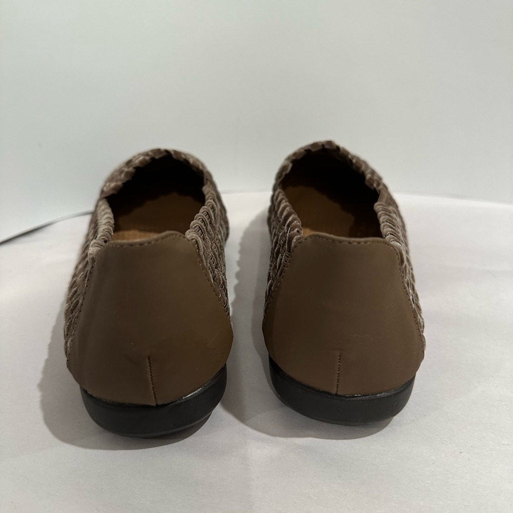 Comfortview Bethany 26388 Womens Velvet Brown Woven Flats Size 71/2 W (00200) - Picture 6 of 8